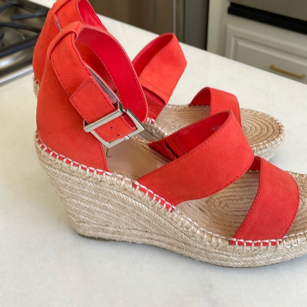 INC Wedges Like New